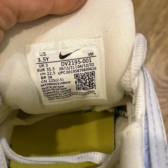 NWOT Kids Nike Air Max 97 Set to Rise Rainbow (3.5) - Picture 4 of 8